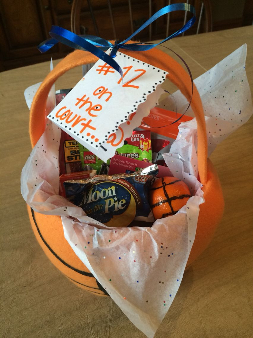 DIY Basketball Gifts
 State Basketball t basket I made for my boyfriend