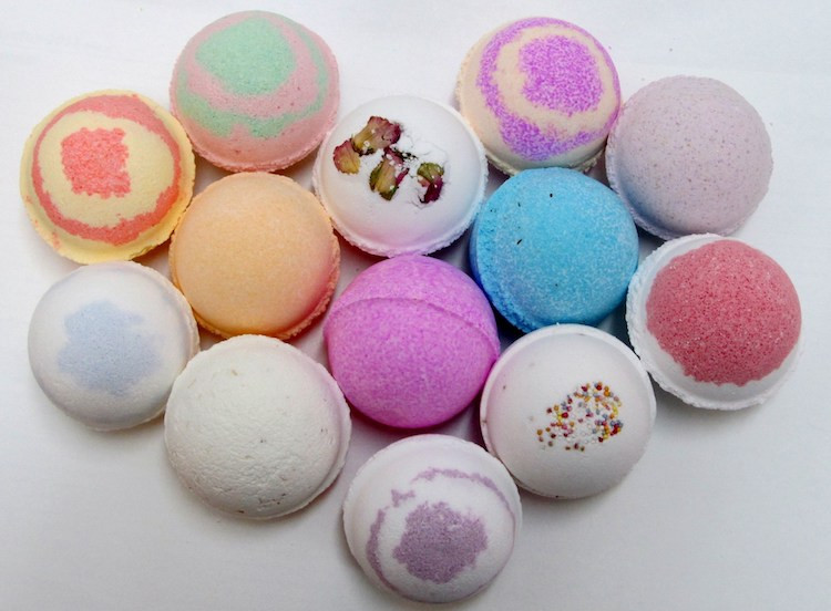 DIY Bath Bombs For Kids
 8 Homemade Bath Bombs that are Safe for Kids