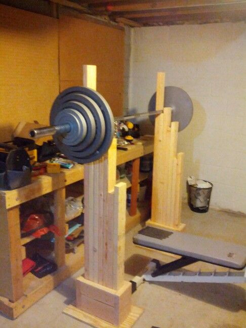 DIY Bench Press Rack
 1000 images about Home Gym on Pinterest