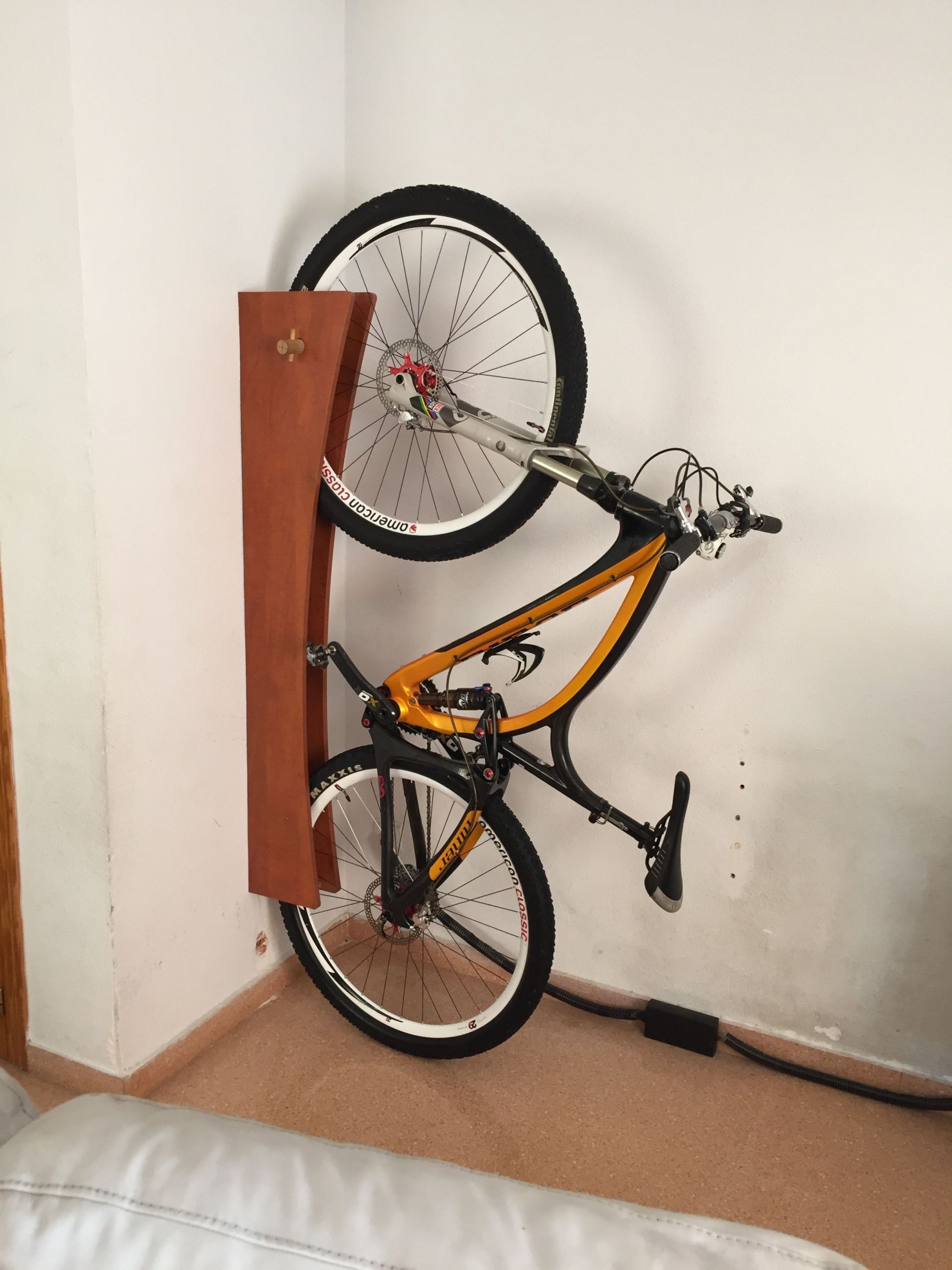 DIY Bicycle Rack Garage
 Pin by velojoy on Bicicleta