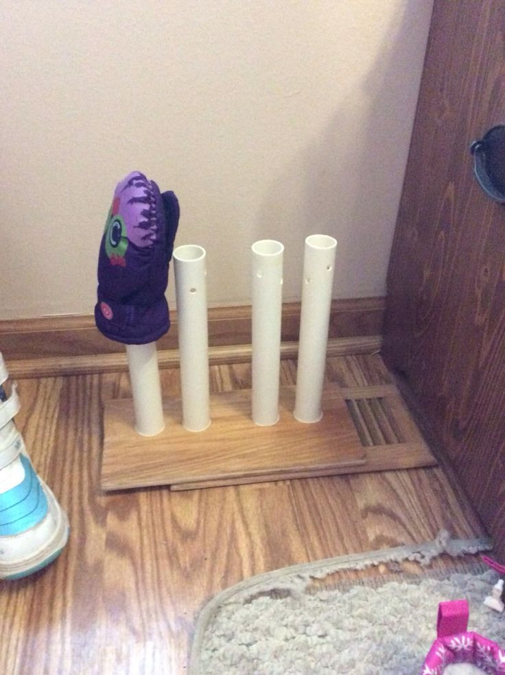 DIY Boot Dryer Rack
 PVC and plywood glove boot dryer crafts