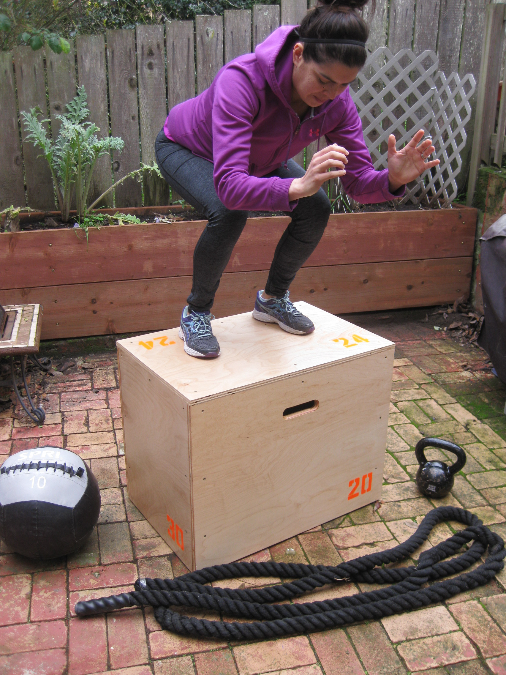 DIY Box Jumps
 Building a Workout Box DIY Done Right