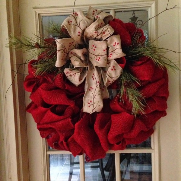 DIY Burlap Christmas Wreaths
 Christmas wreaths – 75 ideas for festive fresh burlap or