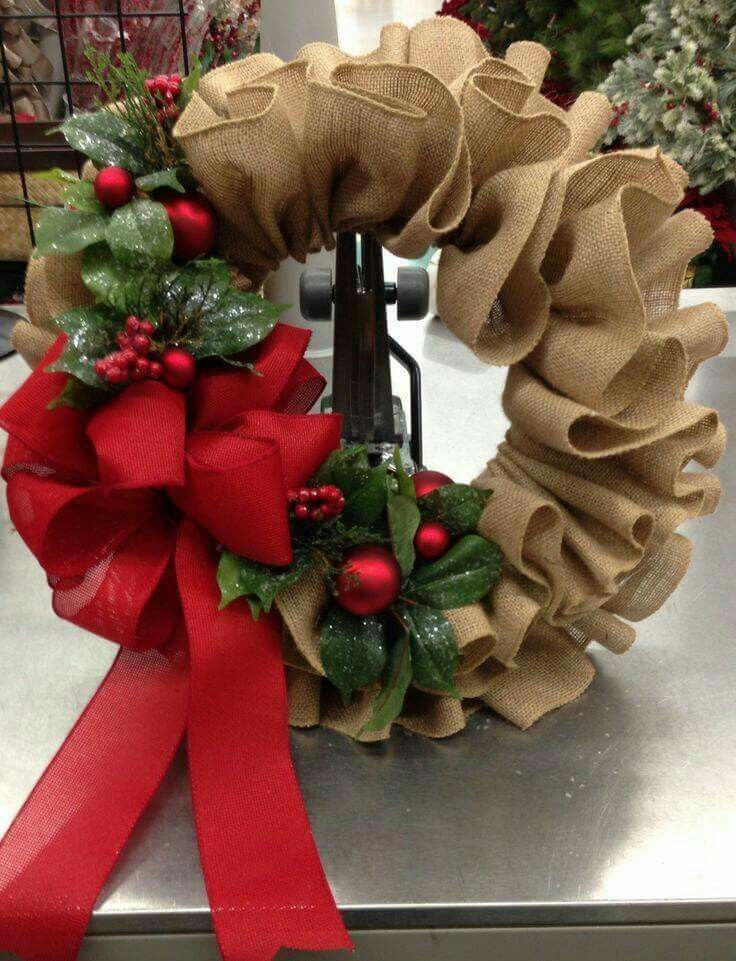 DIY Burlap Christmas Wreaths
 Burlap Ruffle wreath by Tara Powers