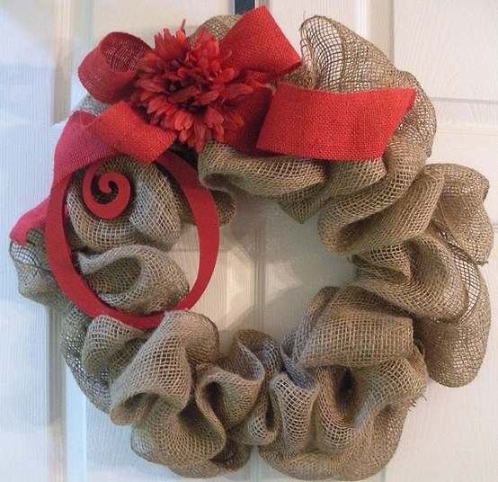 DIY Burlap Christmas Wreaths
 Christmas wreaths – 75 ideas for festive fresh burlap or