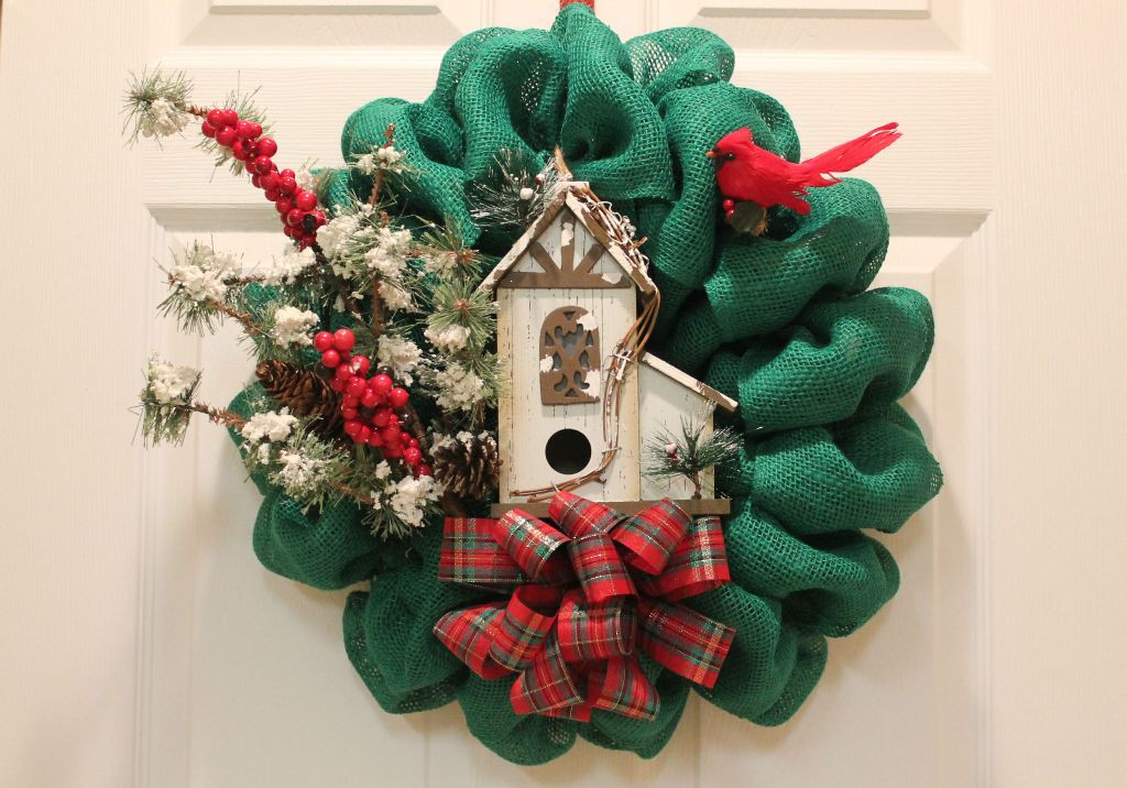 DIY Burlap Christmas Wreaths
 10 DIY Burlap Wreath Christmas Decoration Ideas