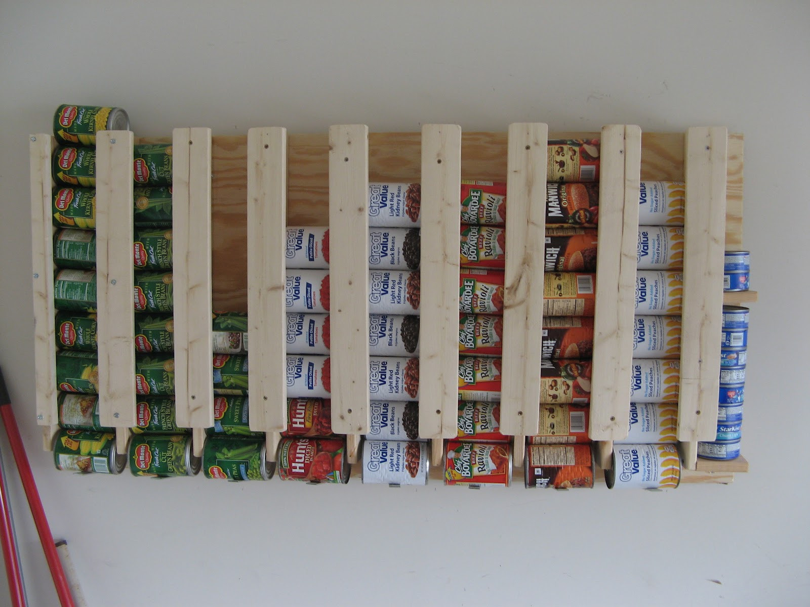 DIY Can Food Storage Rack
 16 DIY Canned Food Organizers