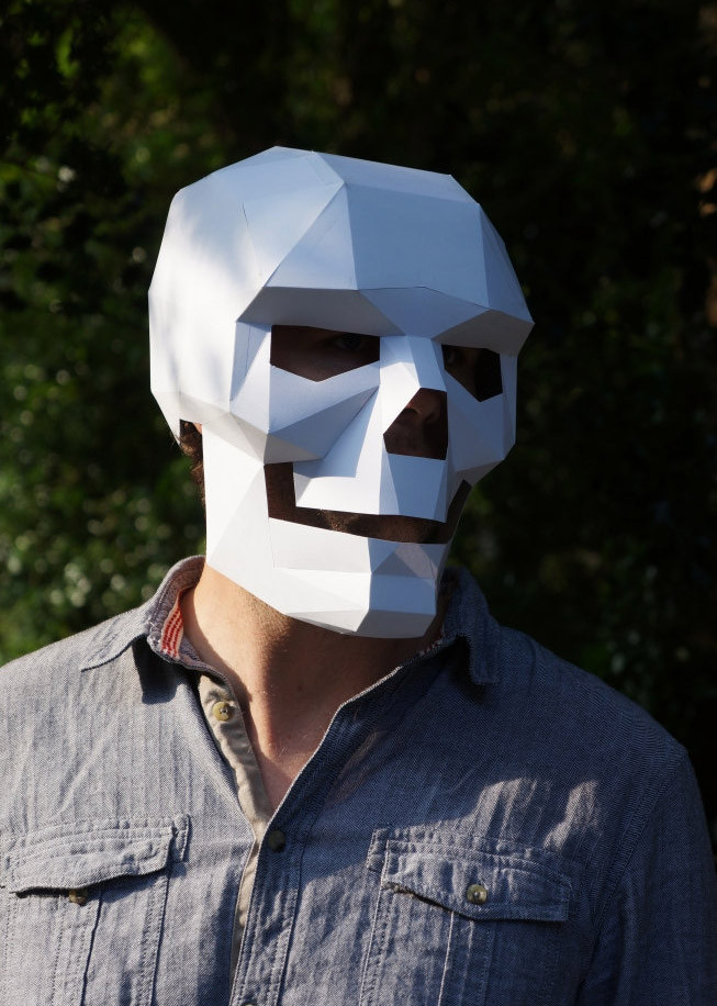 DIY Cardboard Mask
 Polygon skull mask Out of Cardboard