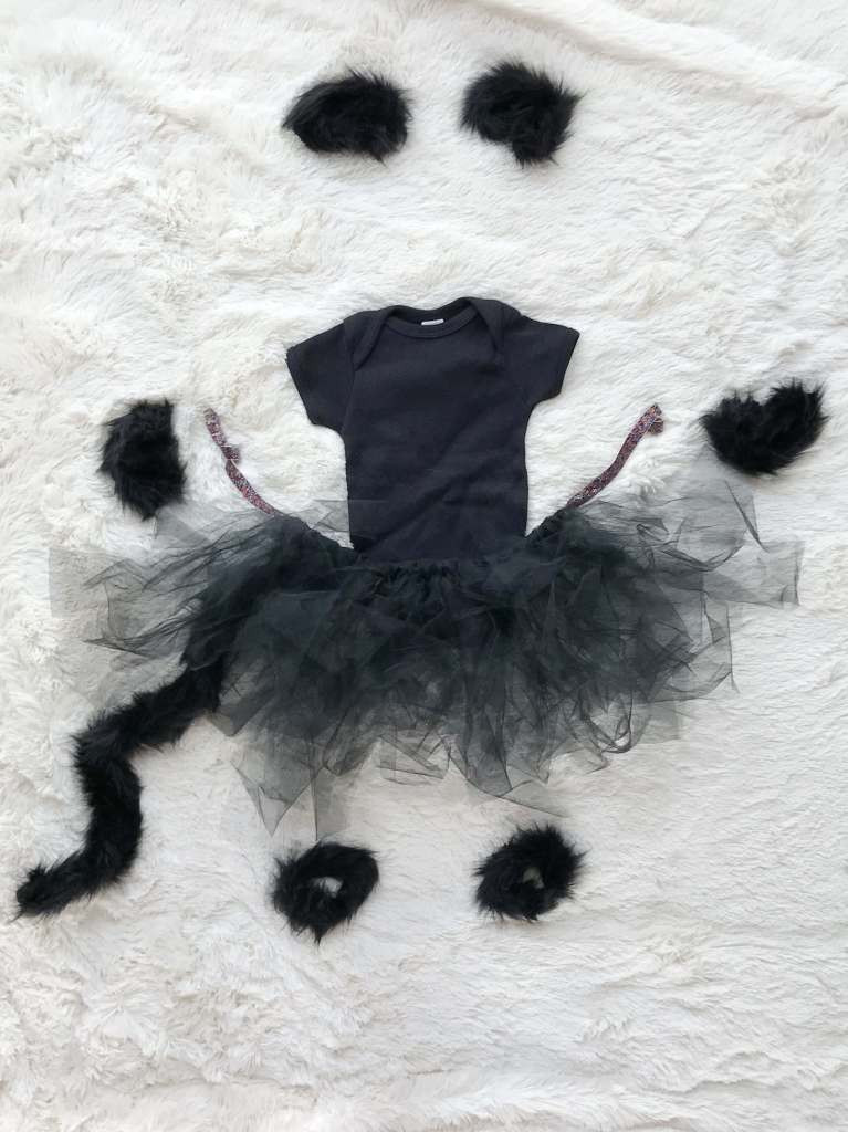 DIY Cat Costume Toddler
 Quick easy and cheap last minute Halloween Costure for