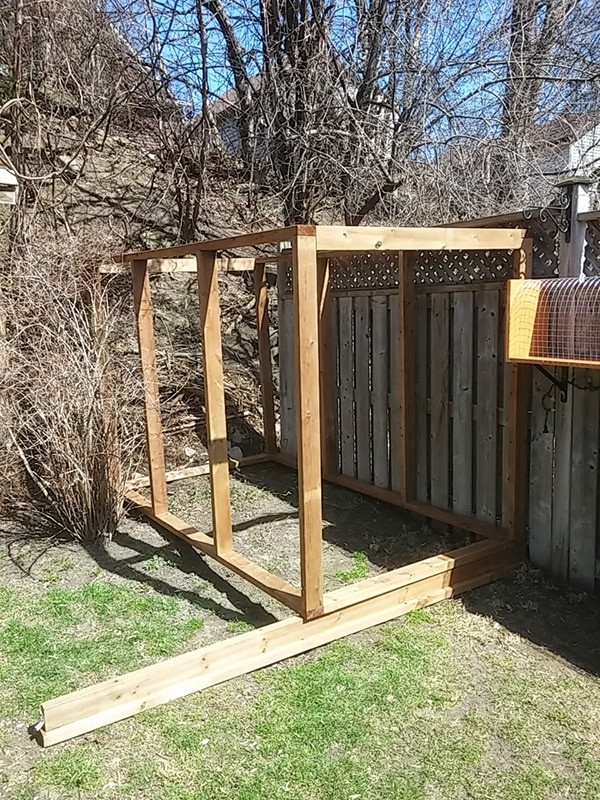 DIY Cat Outdoor Enclosure
 Another awesome outdoor cat enclosure