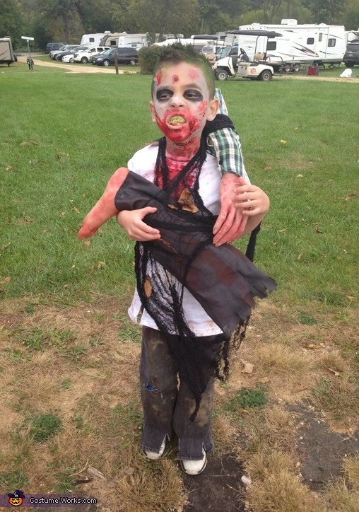 Diy Child Zombie Costume
 DIY Zombie Boy Costume