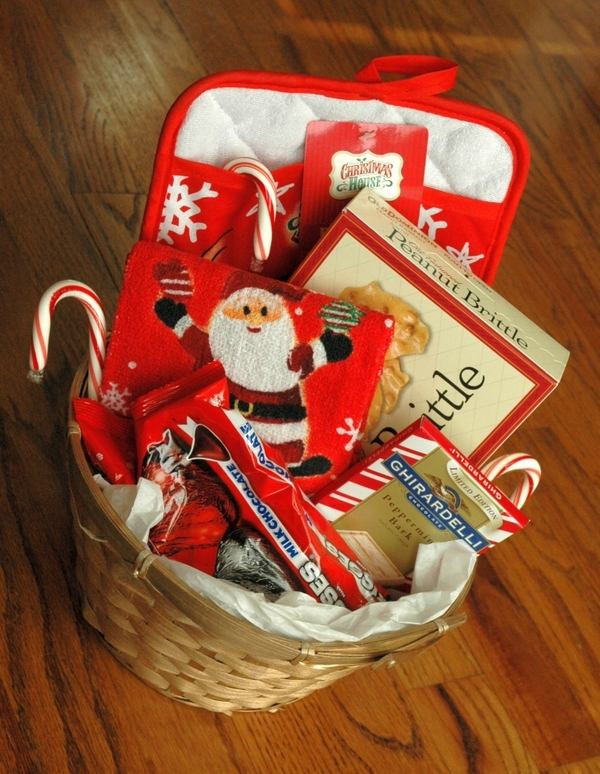 DIY Christmas Gift Baskets Ideas
 Christmas basket ideas – the perfect t for family and