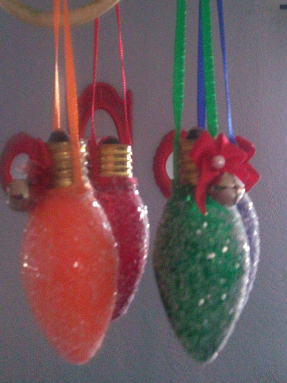 DIY Christmas Light Storage
 Upcycled Vintage Christmas Tree Light Bulb Ornaments