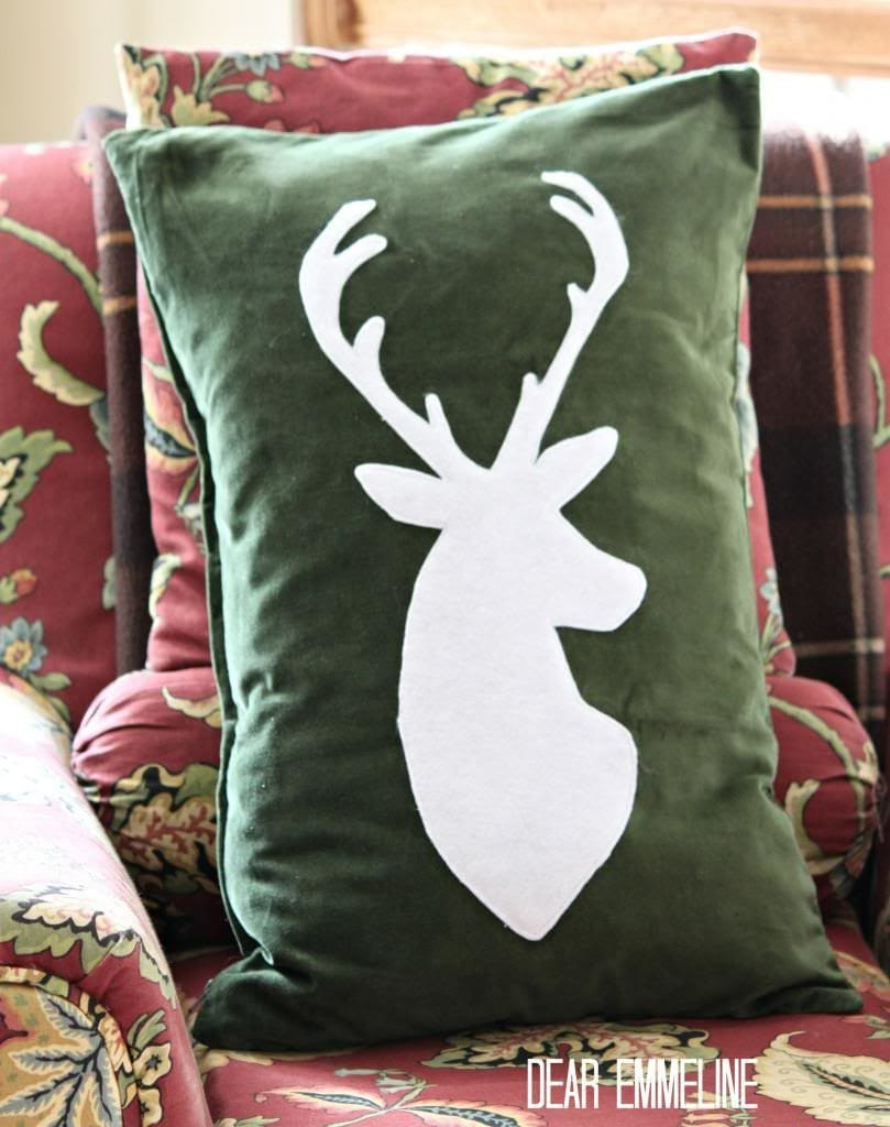 DIY Christmas Pillows
 27 Stylish DIY Christmas Pillows to Brighten Your Home