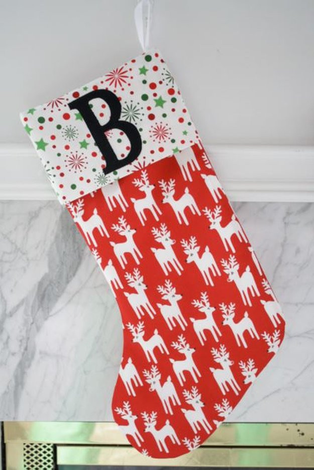 DIY Christmas Stocking Pattern
 10 DIY Christmas Stockings