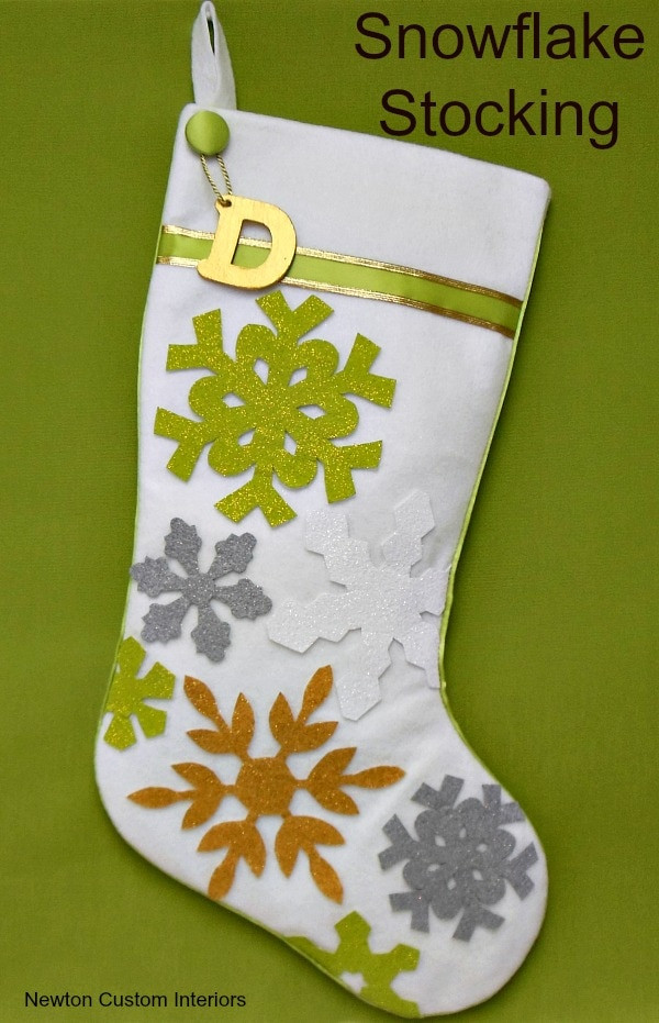 DIY Christmas Stockings
 20 Easy DIY Christmas Stocking Ideas thegoodstuff