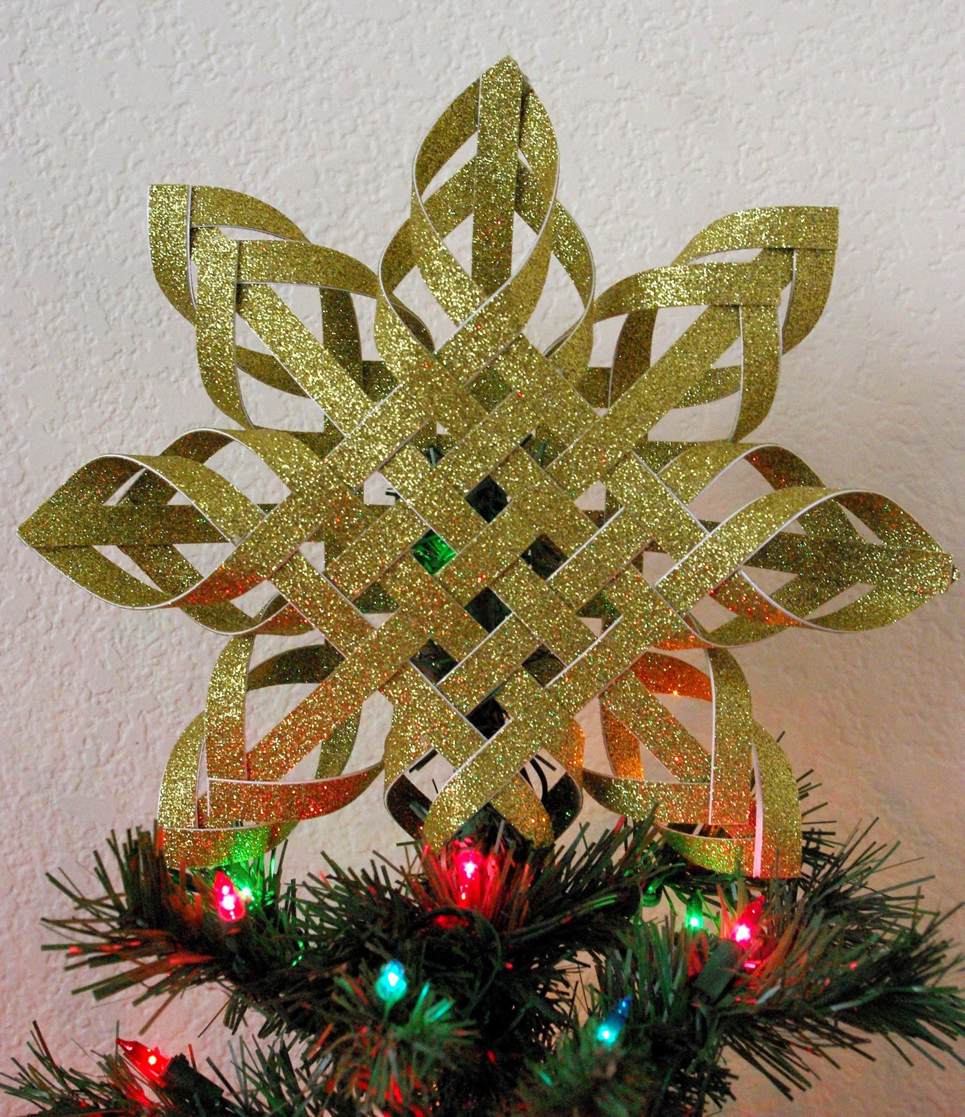 DIY Christmas Tree Star
 Woven Paper Tree Topper Happiness is Homemade