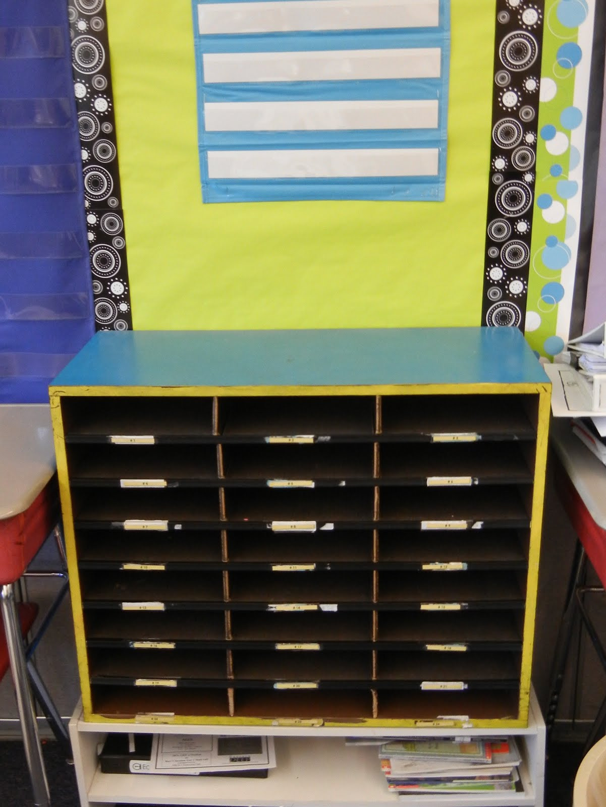 DIY Classroom Mailbox
 Ideas for Cheap and Easy STUDENT MAILBOXES in the