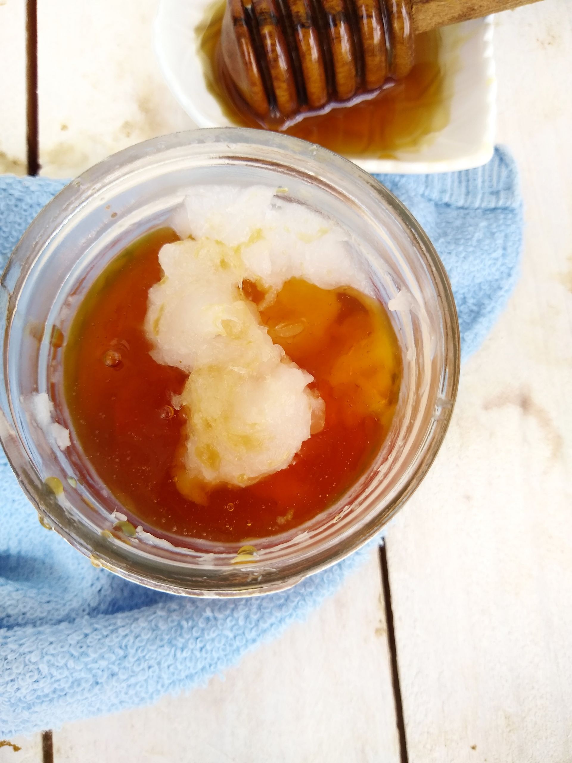 DIY Coconut Oil Face Mask
 DIY Coconut Oil And Honey Face Mask For Dry Skin Bliss ly