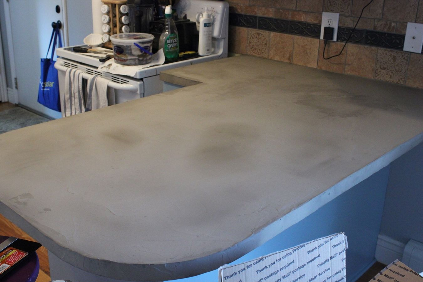 Diy Concrete Kitchen Countertop
 DIY Concrete Kitchen Countertops A Step by Step Tutorial
