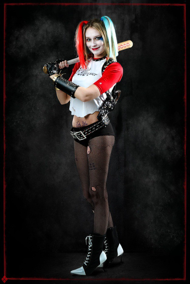 DIY Cosplay Costumes
 DIY Harley Quinn Suicide Squad Cosplay and Makeup