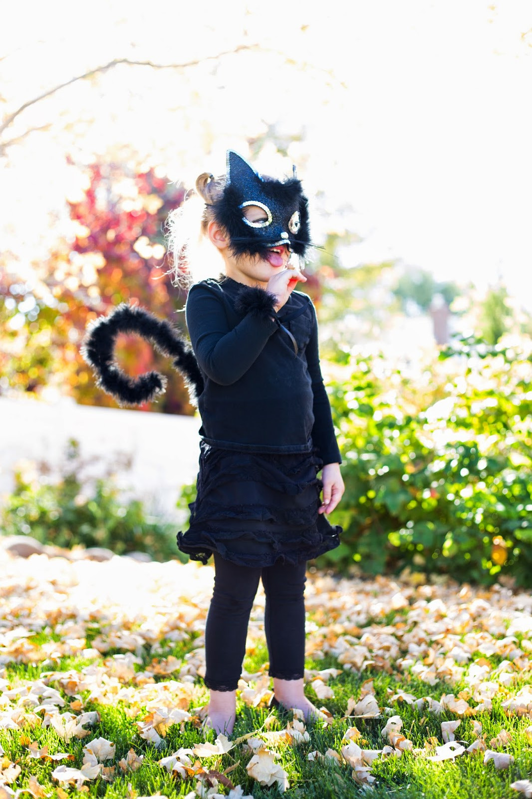 DIY Costume For Cat
 do it yourself divas Little Girl Cat Costume for Halloween