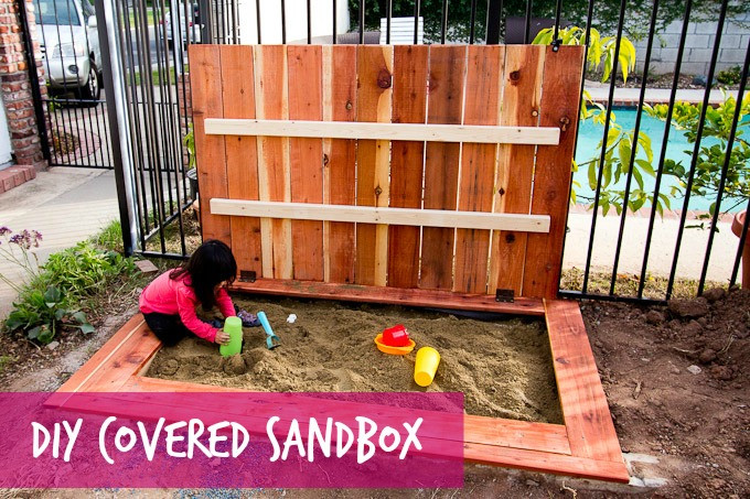 DIY Covered Sandbox
 DIY Covered Sandbox