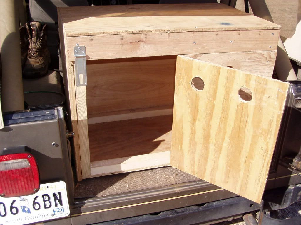 DIY Dog Boxes
 my homemade dog box JeepForum