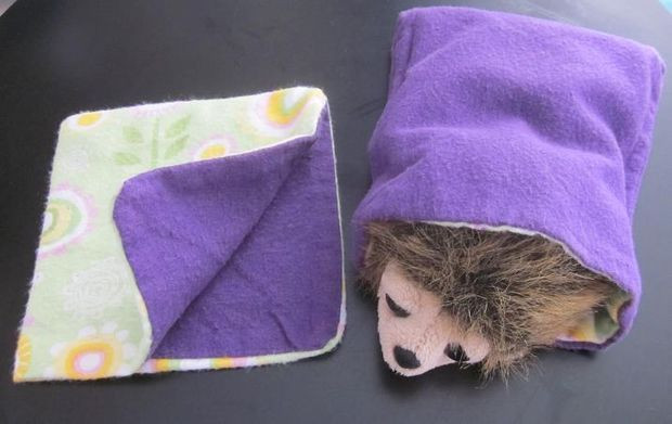 DIY Dog Sleeping Bag
 Snuggle Sack for Small Animals