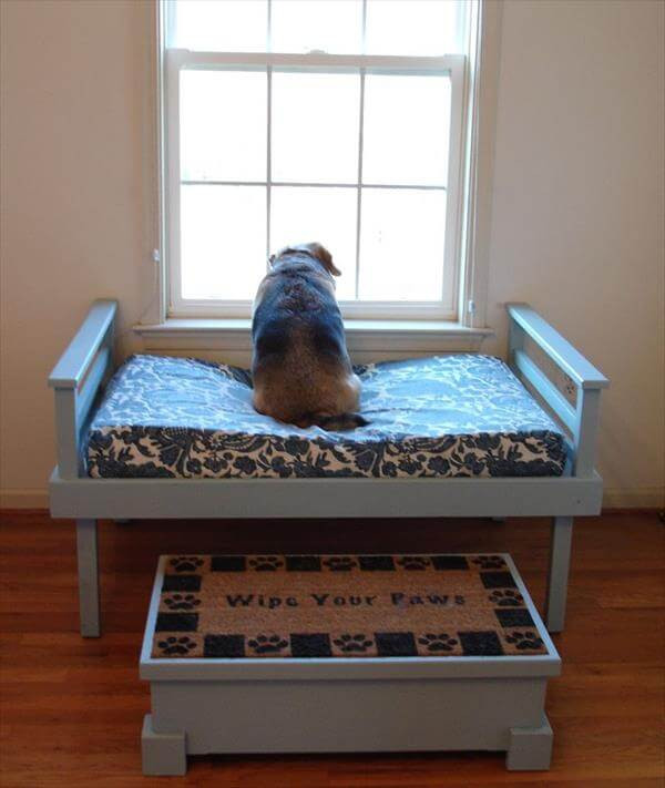 DIY Dog Window Seat
 6 DIY Window Perches Your Pet Will Love