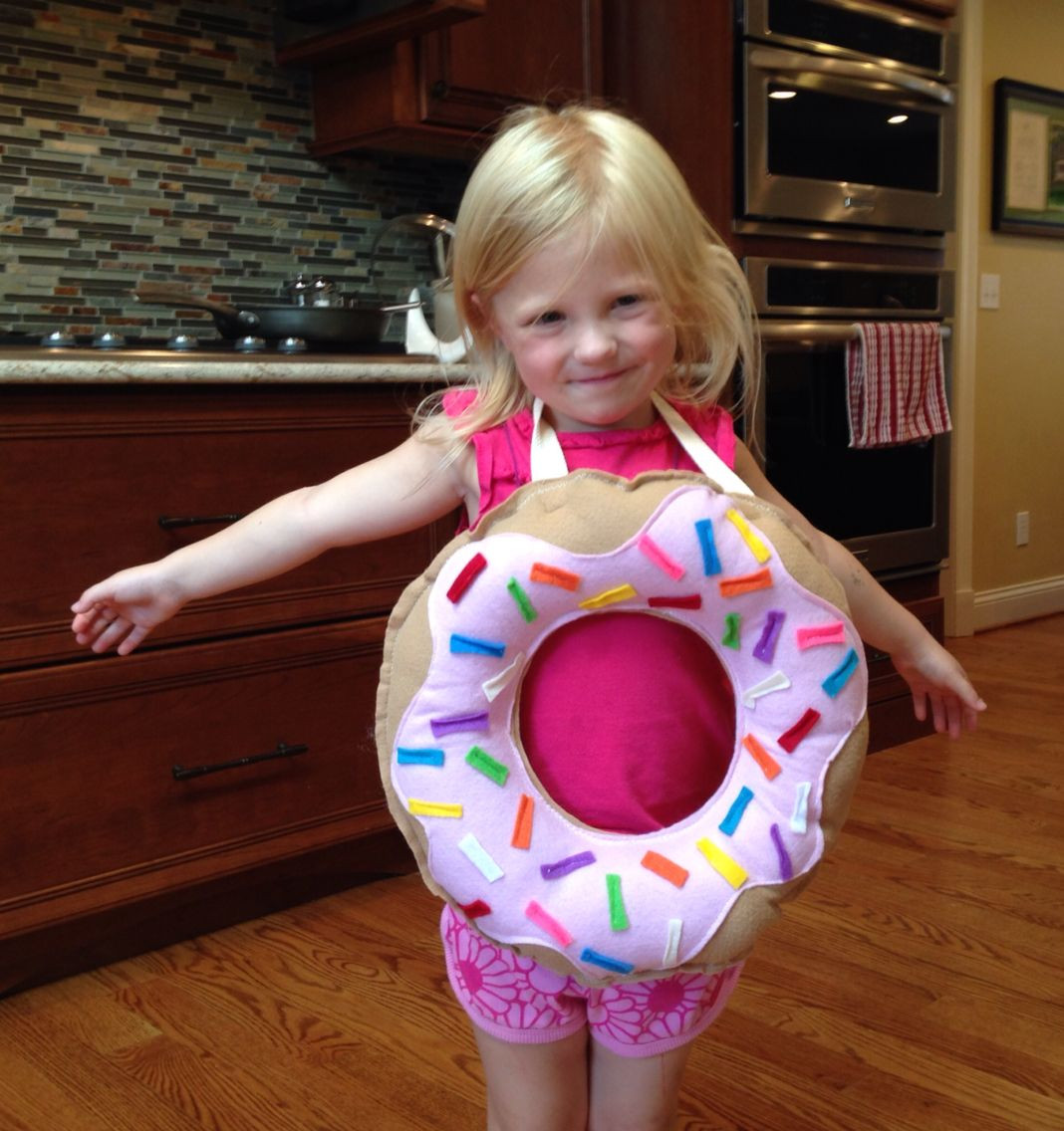 DIY Donut Costume
 DIY Donut Costume Followed the How to Make a Donut Pillow