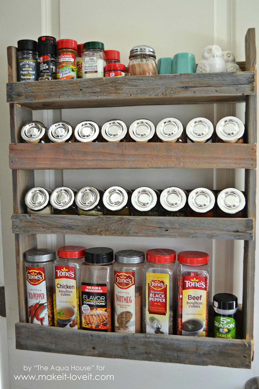 DIY Door Spice Rack
 DIY Pallet Spice Rack