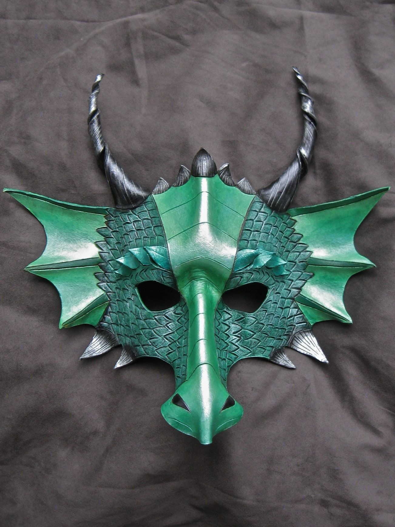 DIY Dragon Mask
 Green Dragon Mask