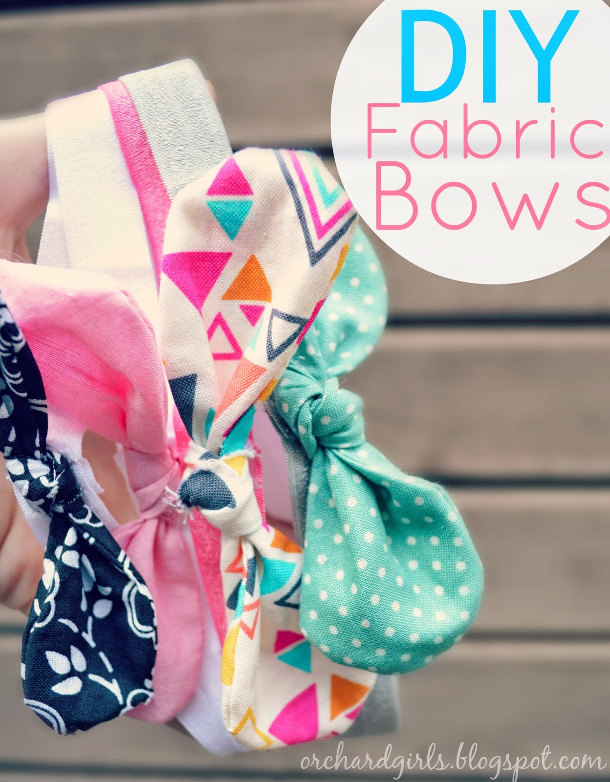 DIY Fabric Hair Bow
 Orchard Girls DIY Fabric Bows and Headbands