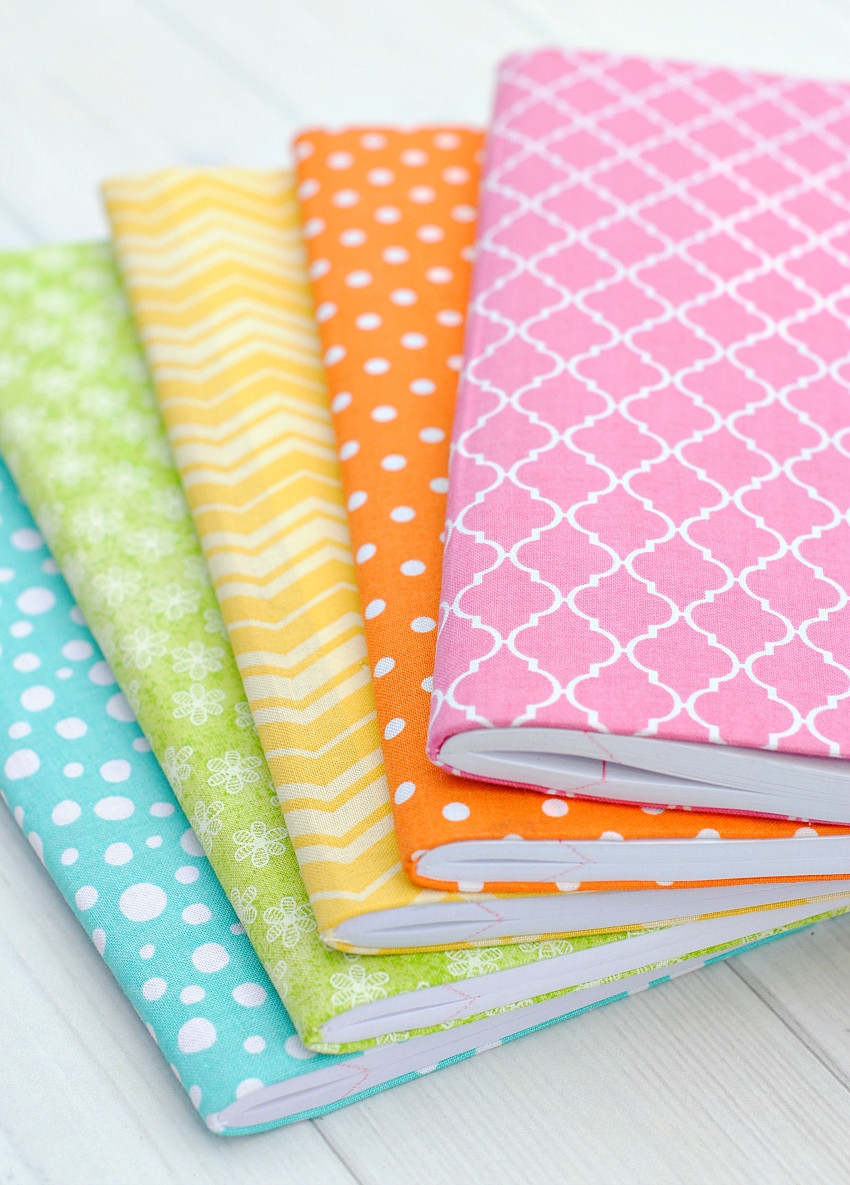 DIY Fabric Planner Cover
 15 DIY Planners & Journals to Make or Print at Home
