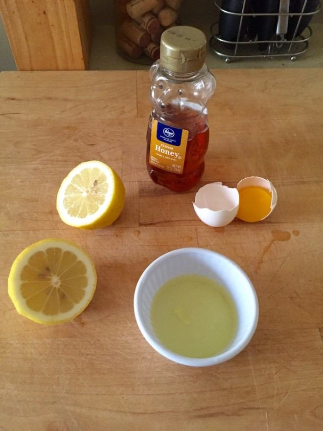 DIY Facial Mask For Acne Scars
 Egg White Lemon Juice & Honey Facial Mask for Acne Scars