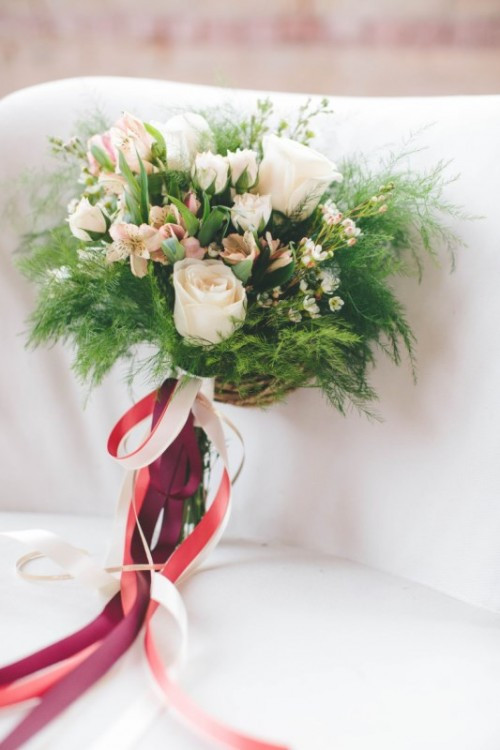 DIY Fall Wedding Bouquet
 Affordable Yet Pretty DIY Fall Wedding Bouquet Weddingomania