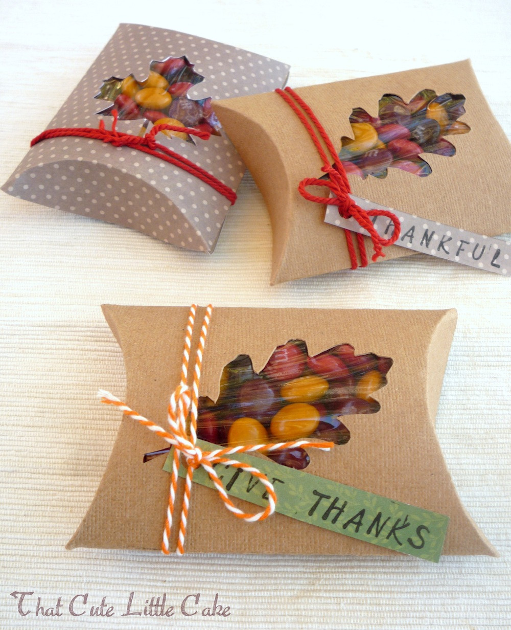 DIY Favor Box
 Thanksgiving Favor Box DIY