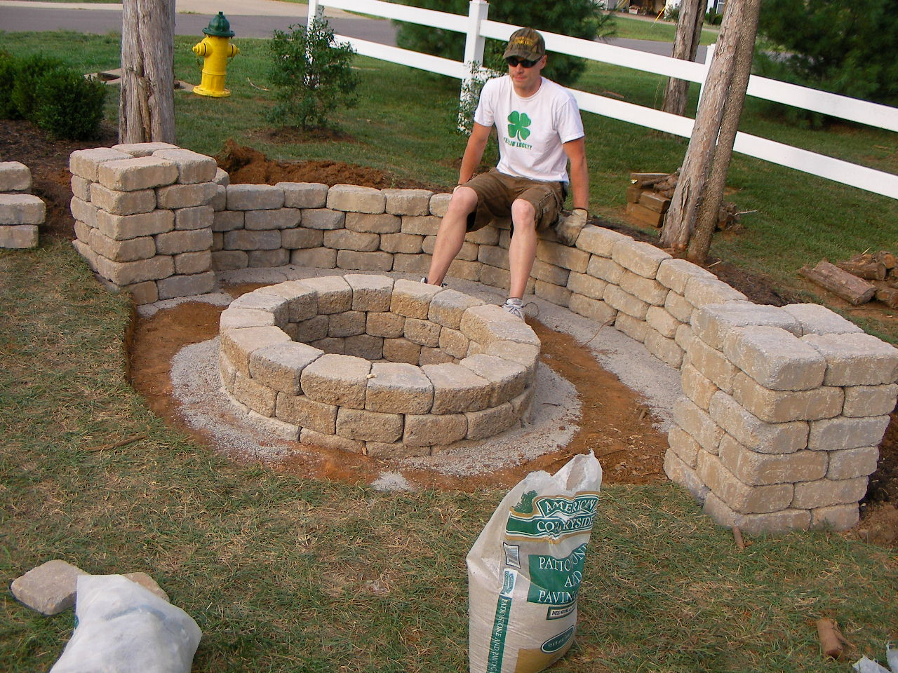 DIY Fire Pits Outdoor
 Creatively Luxurious DIY Fire Pit Project Here to Enhance