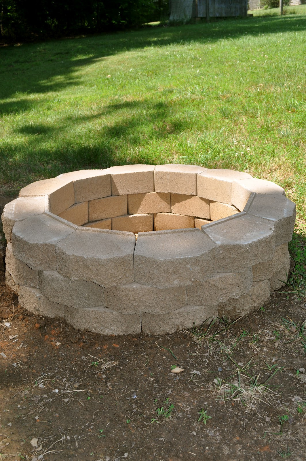 DIY Fire Pits Outdoor
 Diy brick fire pit Make Your Own Fire Pit at Home