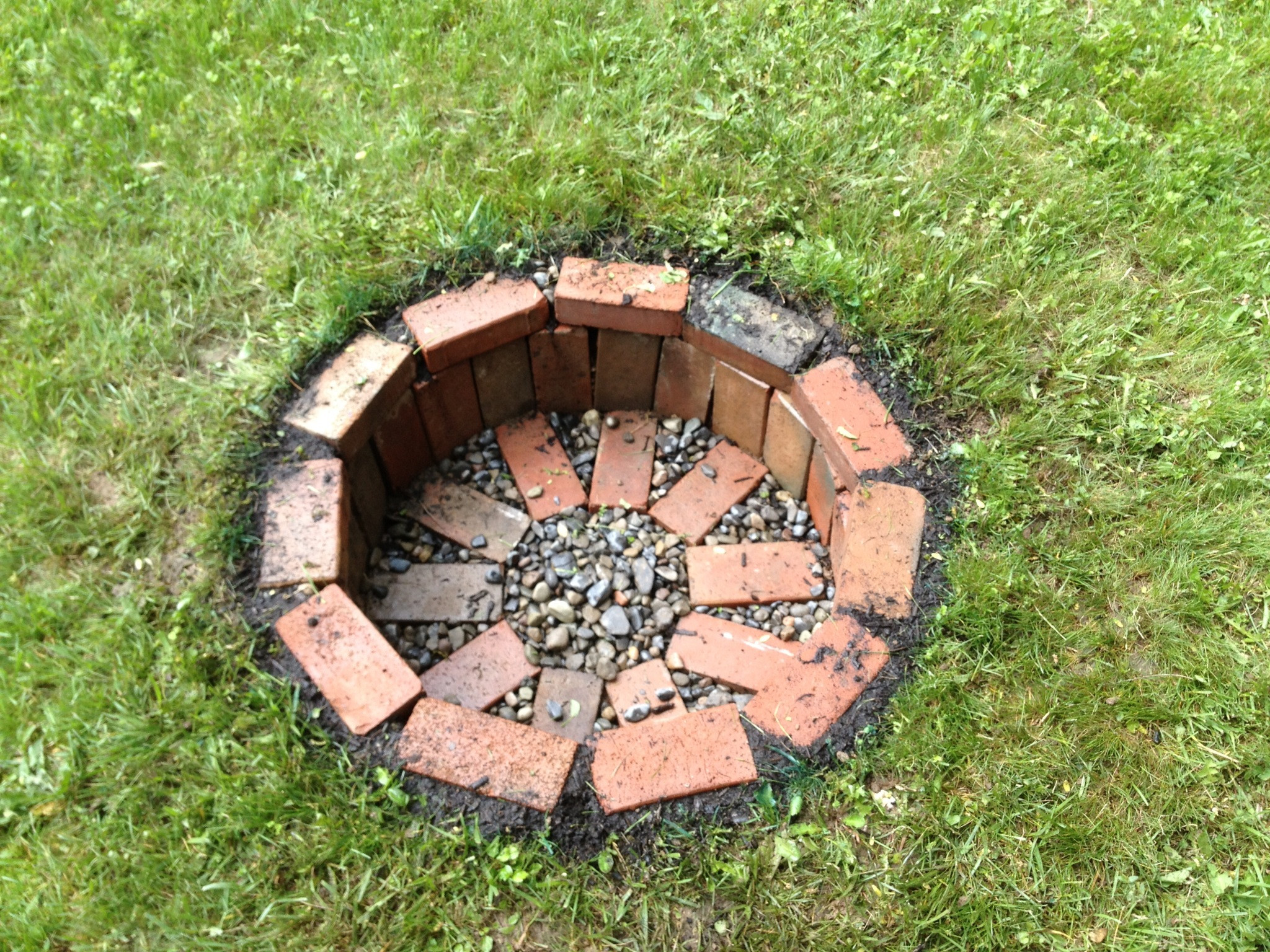 DIY Fire Pits Outdoor
 12 DIY Fire Pits For Your Backyard