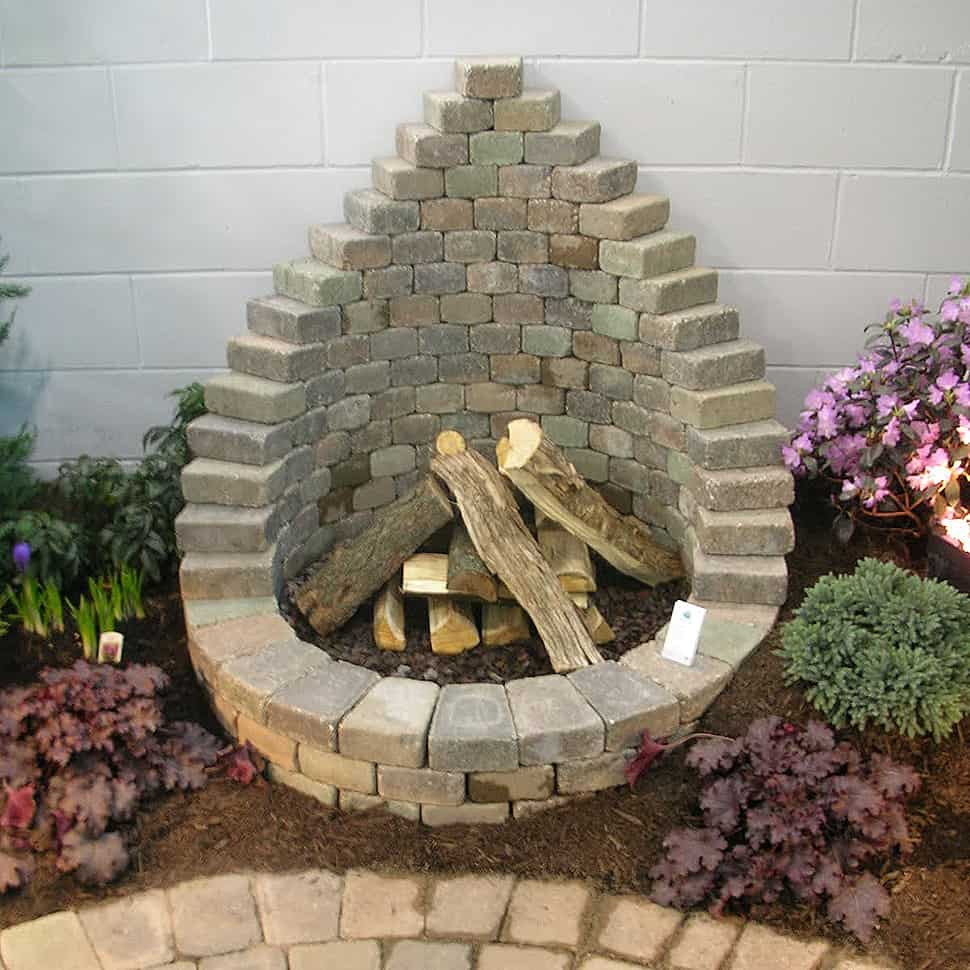 DIY Fire Pits Outdoor
 How to Be Creative with Stone Fire Pit Designs Backyard DIY