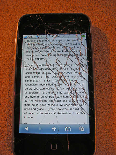 DIY Fix Cracked Screen
 Cracked iPhone 4 Screen is it a DIY Fix iFixYouri Blog