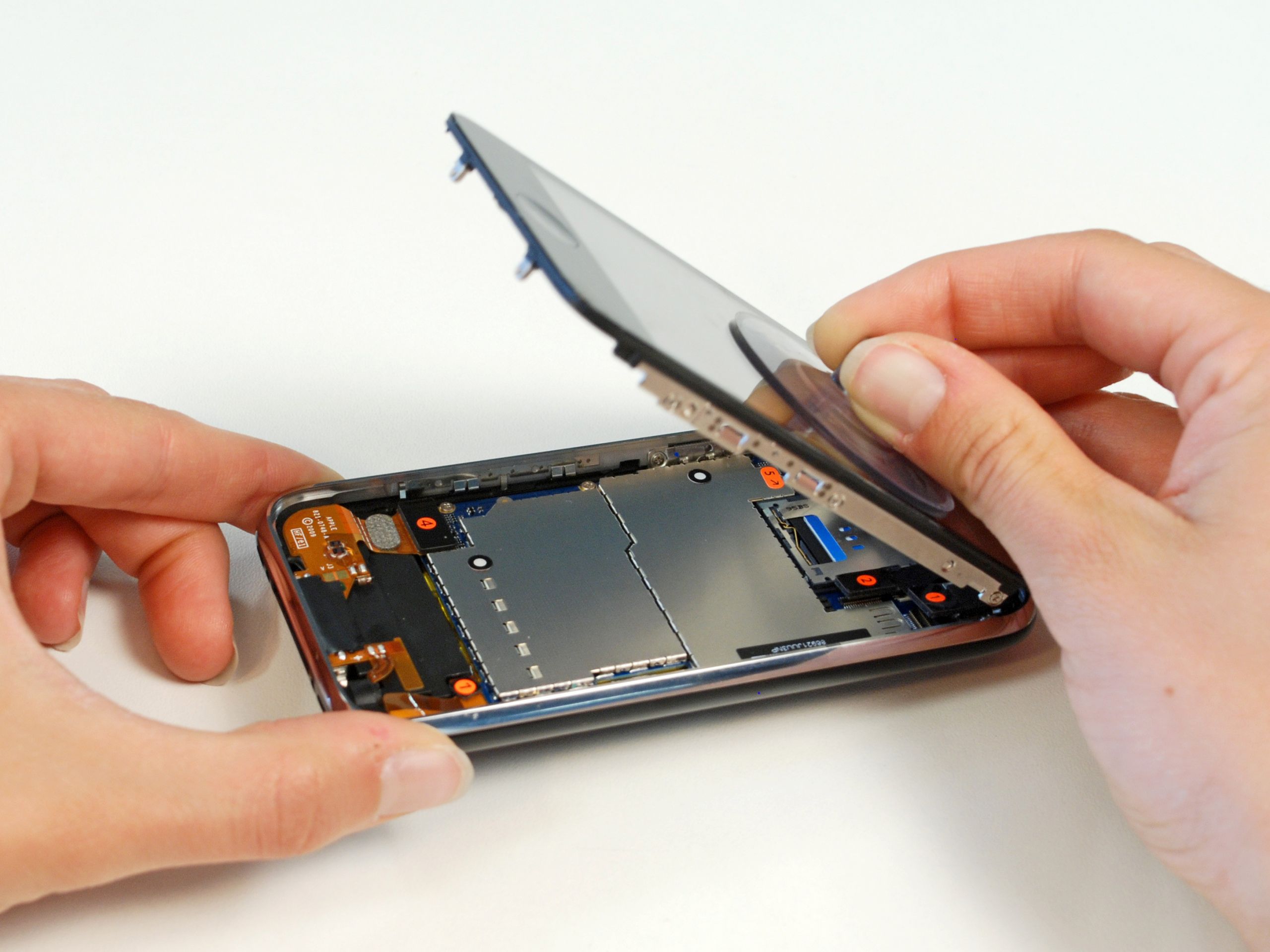 DIY Fix Cracked Screen
 Replacing A Damaged iPhone Screen A DIY Repair That Can