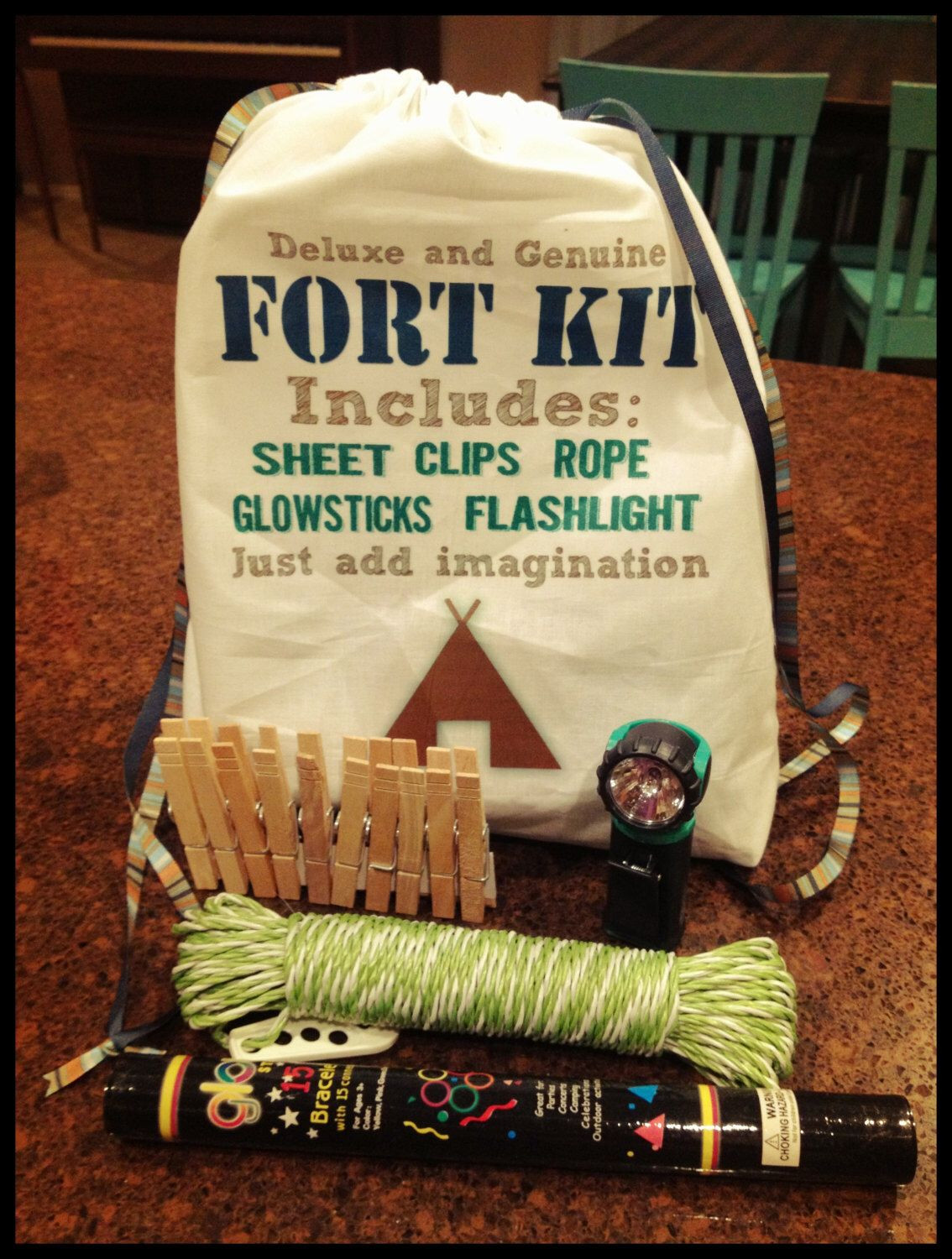 DIY Fort Kit
 Deluxe & Genuine Fort Kit for kids by TheTreasureHunts on
