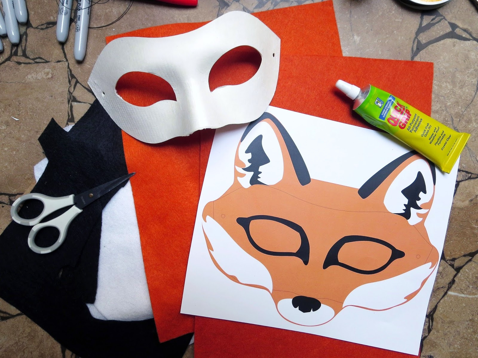 DIY Fox Mask
 Happenstance Wedding Felt Animal Masks
