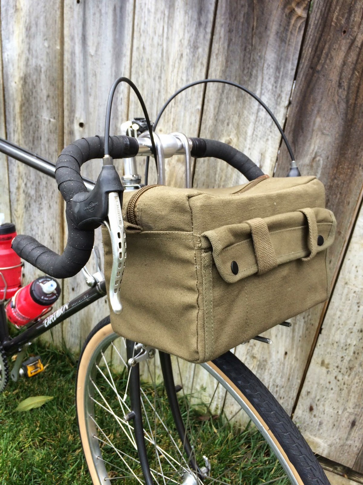 DIY Front Bike Rack
 Crankbased DIY Handlebar Bag and Support Rack
