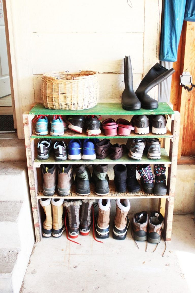 DIY Garage Shoe Rack
 27 Smart DIY Shoe Rack That Save Your Space and Easy To Make