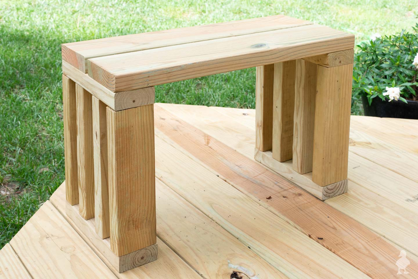 DIY Garden Bench Plans
 Scrap Wood Outdoor Bench Seat