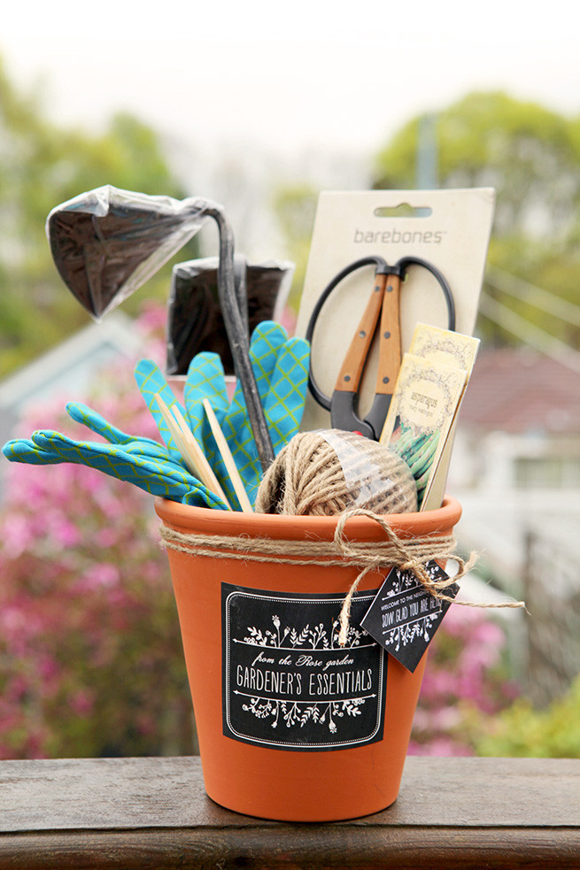 DIY Garden Gifts
 Gardening Gift Set Party Inspiration